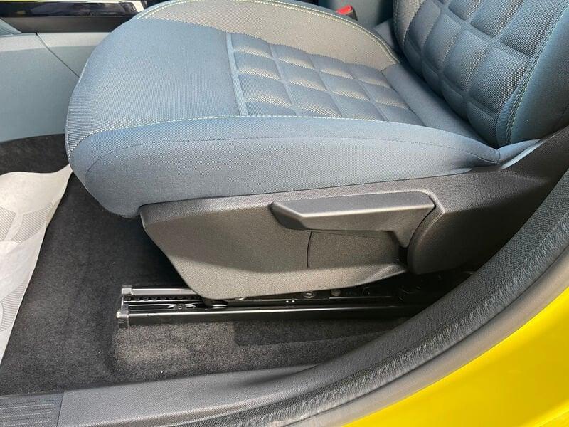 FIAT Grande Panda 44 kWh La Prima - AZIENDALE