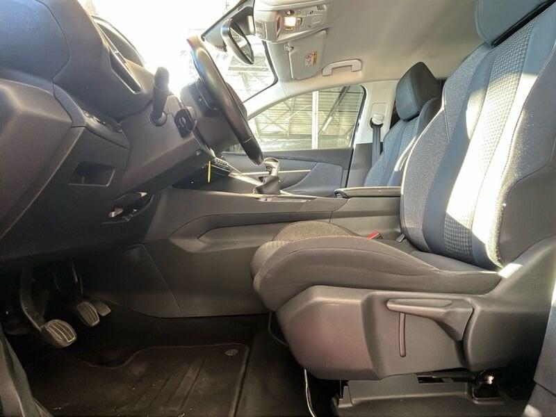 Peugeot 5008 BlueHDi 130 Allure S/S * AUTOCARRO