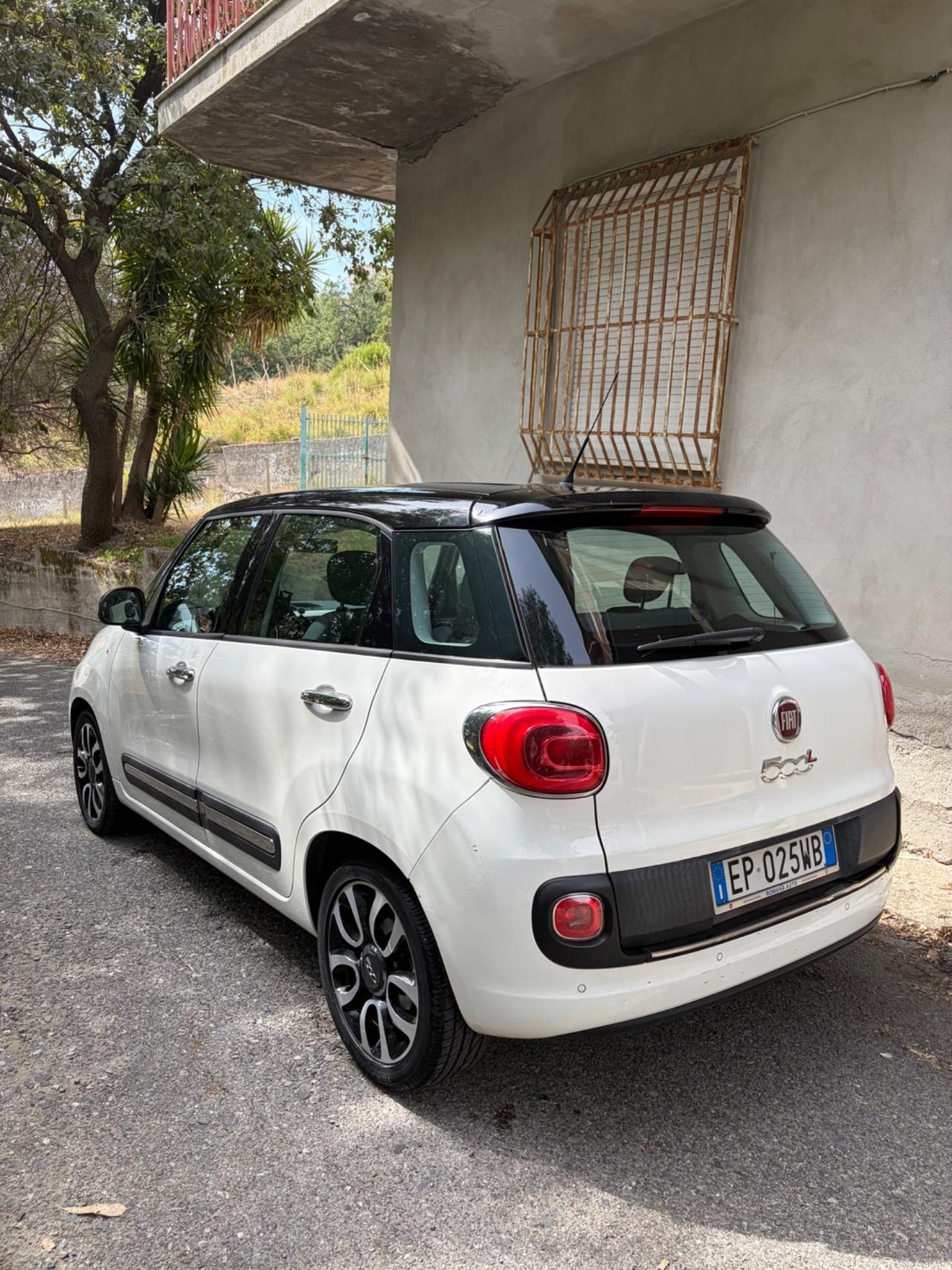 FIAT 500L 1.3 MTJ 85CV UNICA POCHI KM BI COLORE LEGGI