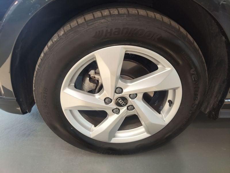 Audi Q3 Q3 35 2.0 tdi Business Advanced s-tronic