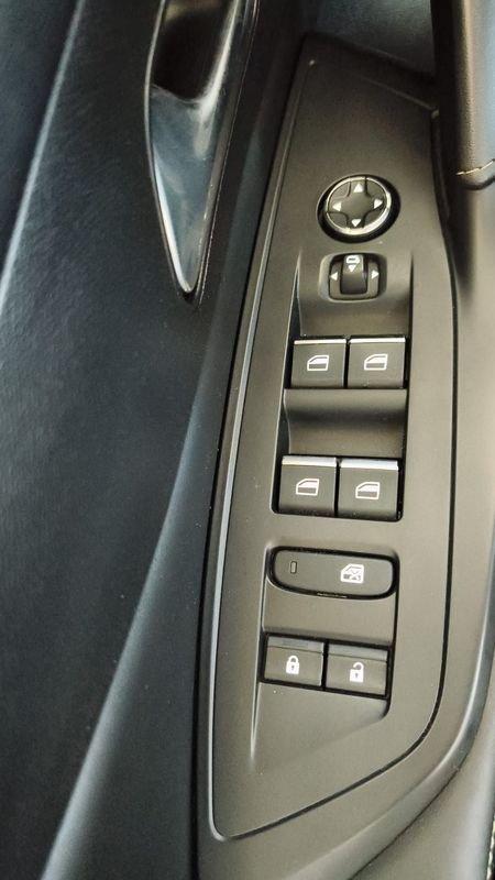 Peugeot 308 GT PureTech 130 EAT8 S&S