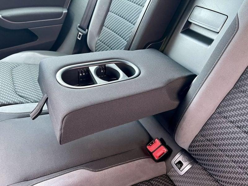 Volkswagen Golf 5p 1.5 tsi Sport 150cv