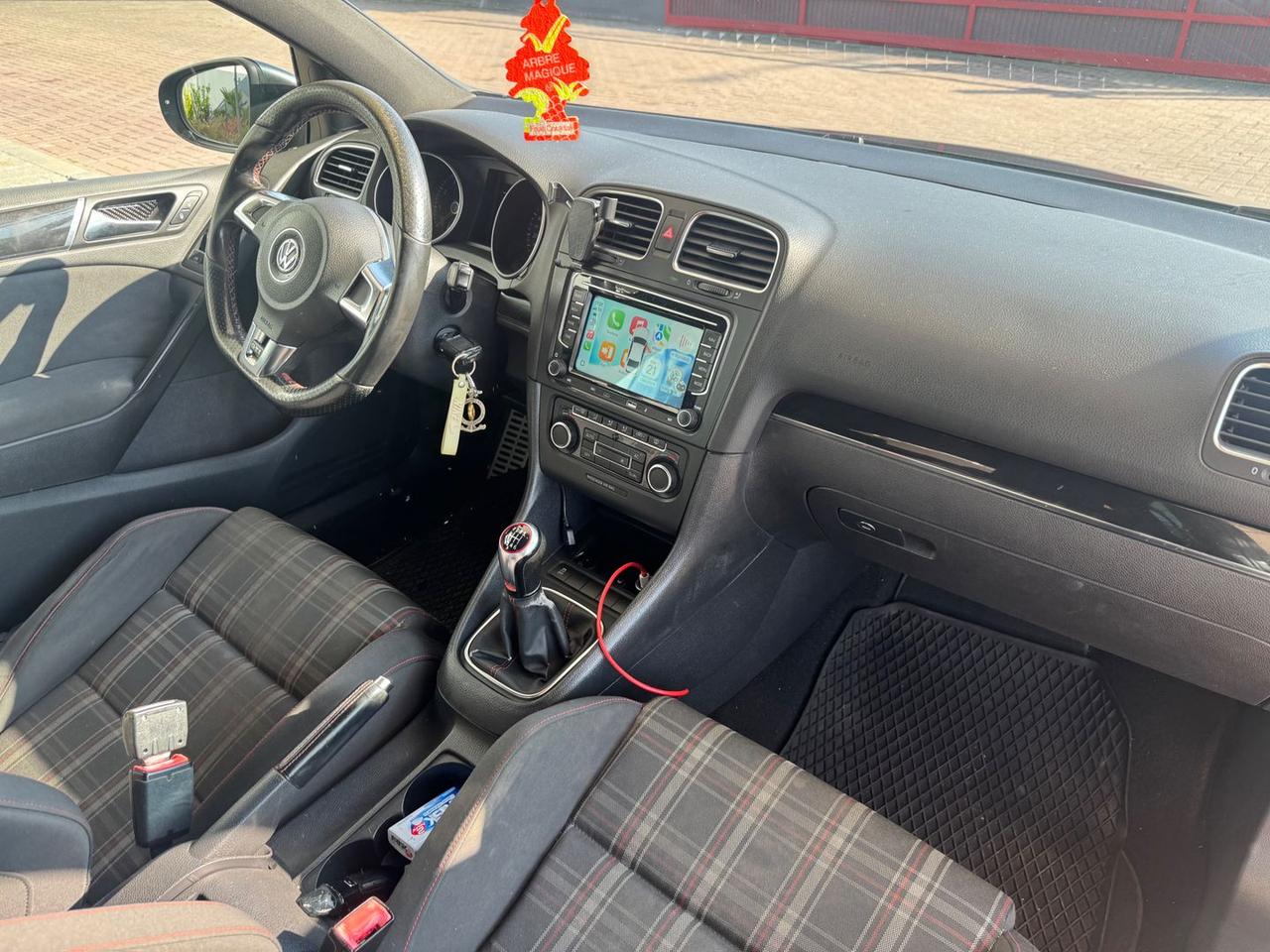 Volkswagen Golf GTI 2.0 GTI #10530