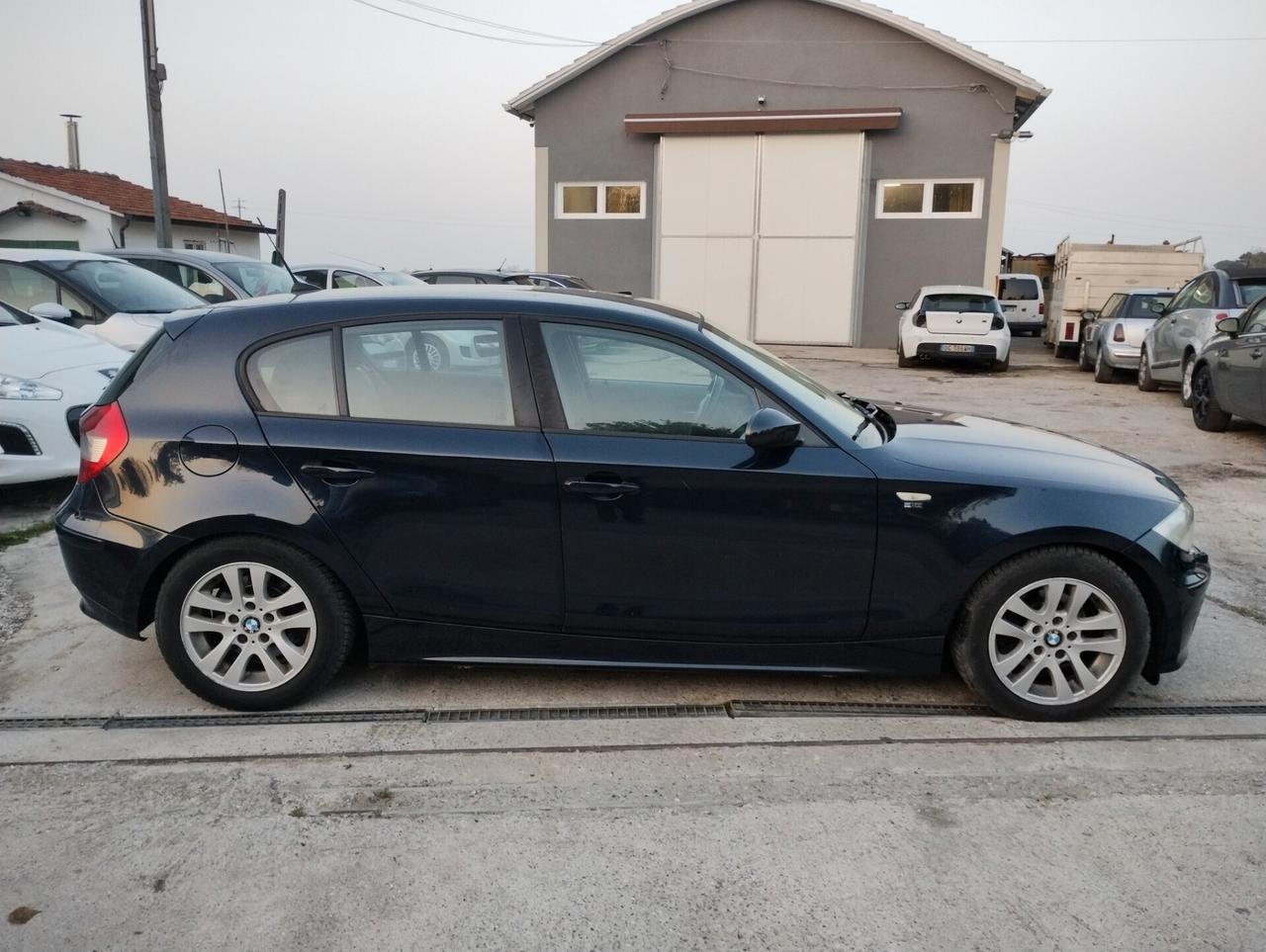 BMW SERIE 1 120D cat 5P Futura 2006 Automatica