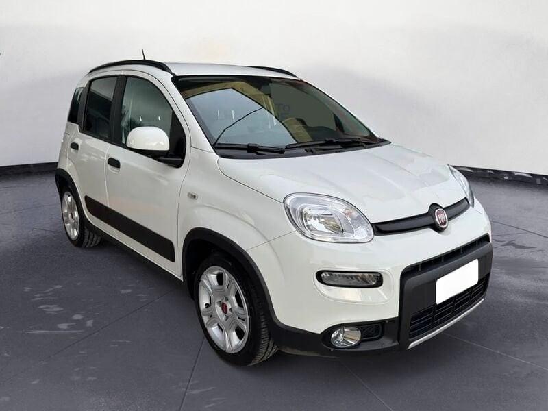 Fiat Panda III Panda 1.0 firefly hybrid s&s Neopatentati