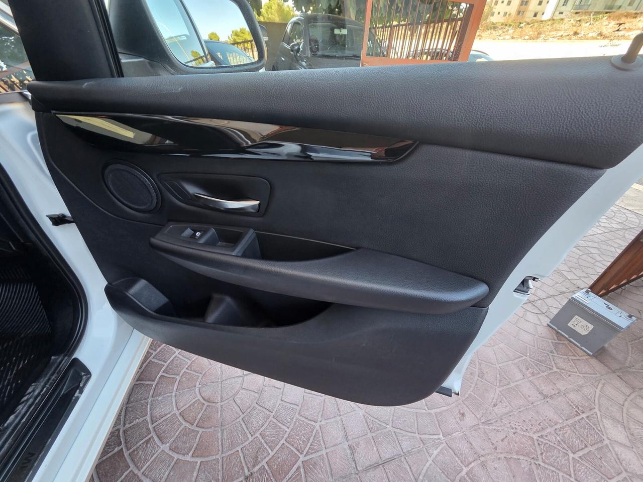 Bmw 2er Active Tourer 214d Luxury