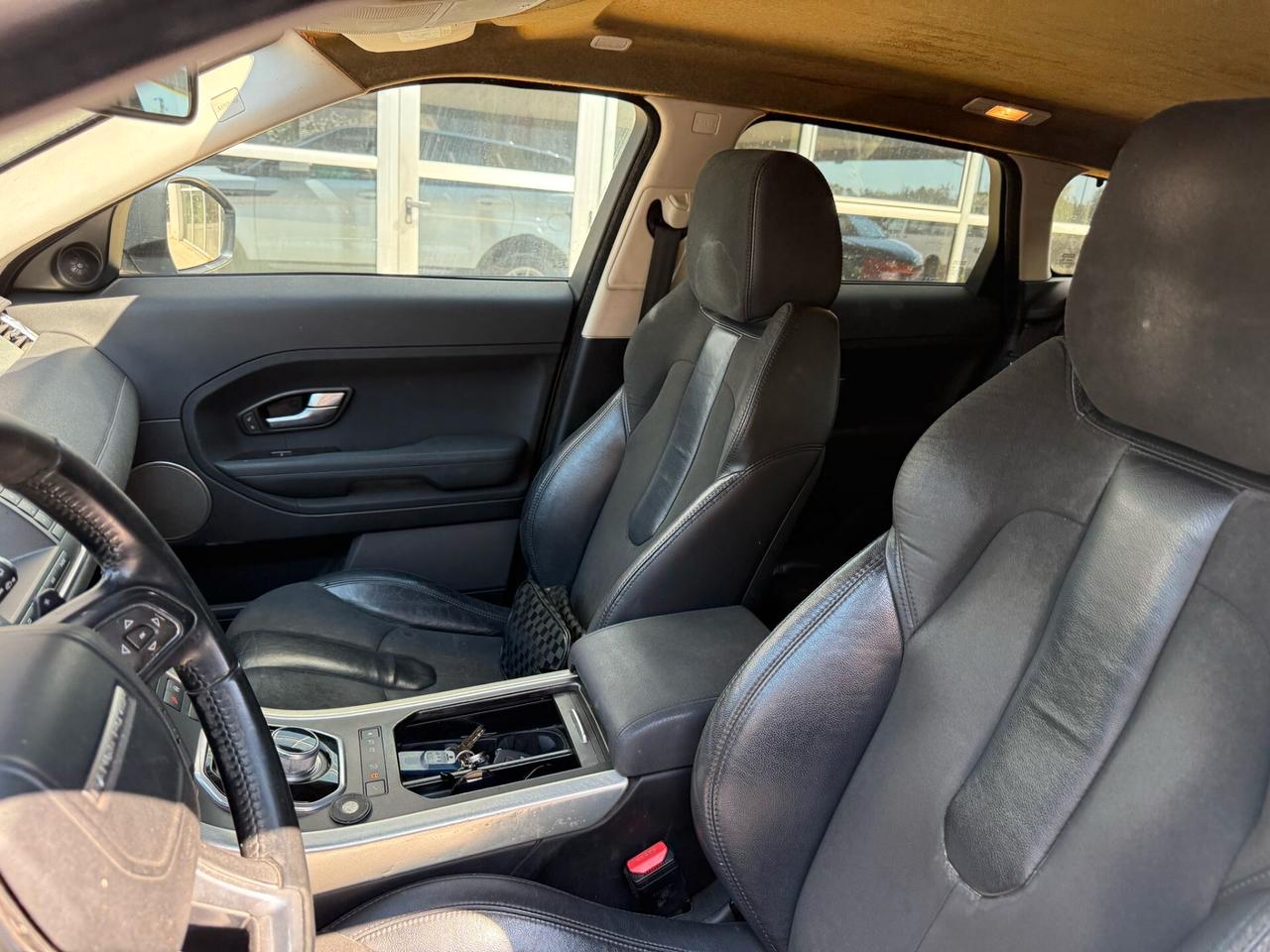 Land Rover Range Evoque 2.2 TD4 5p. Pure Tech Pack