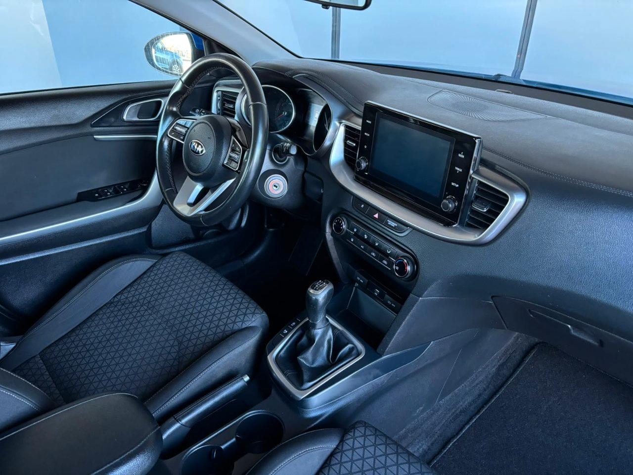 Kia Xceed 1.0 t-gdi Urban 120cv