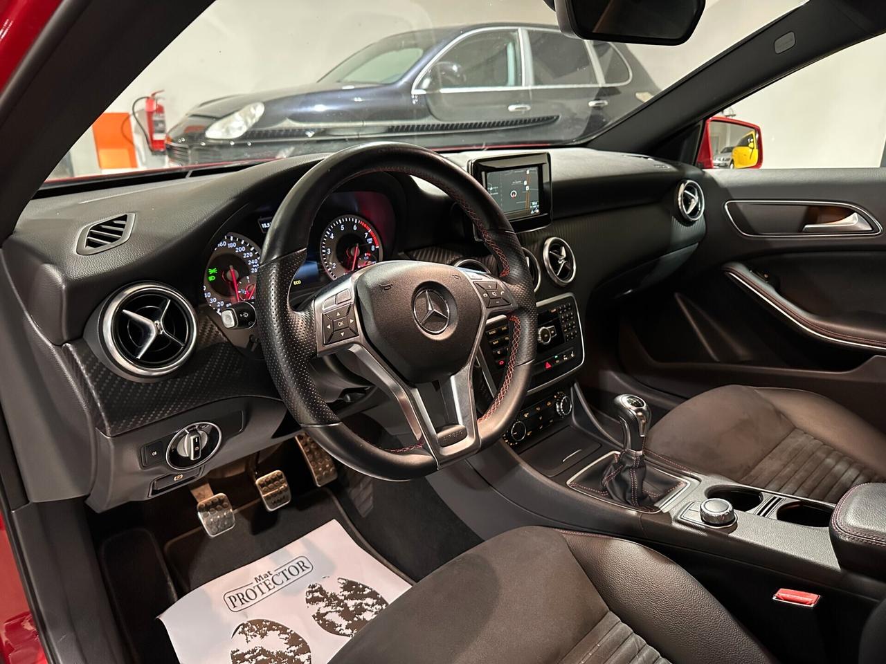Mercedes-benz A 180 Premium AMG - NAVI NEOPATENTATI