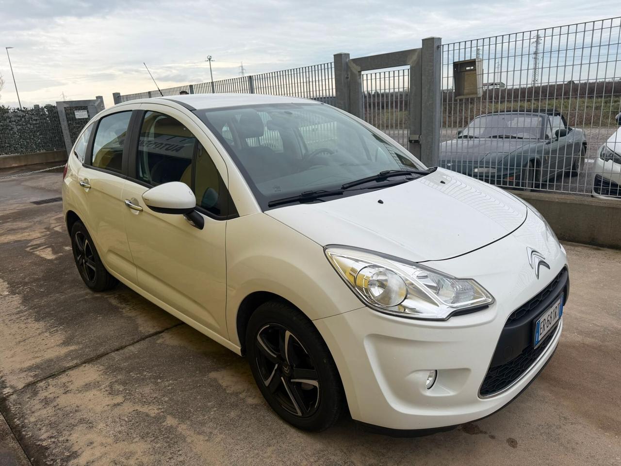 NEOPATENTATI Citroen C3 FINANZIABILE permute