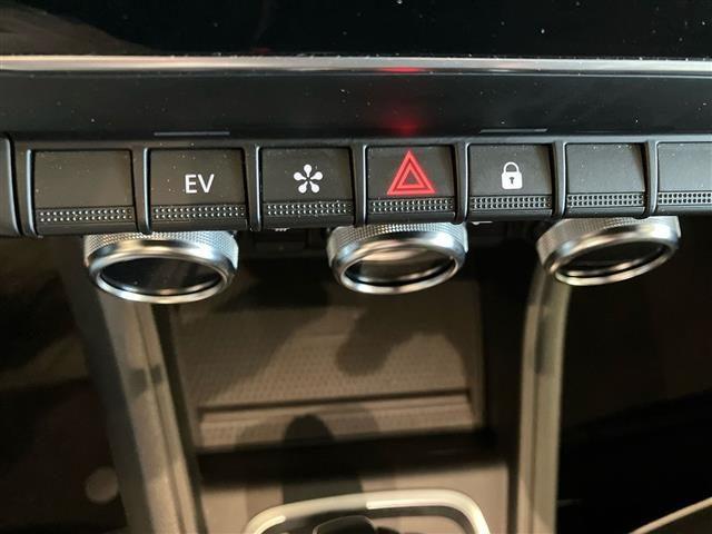 RENAULT Captur 1.6 E-Tech hybrid Techno Fast Track 145cv auto