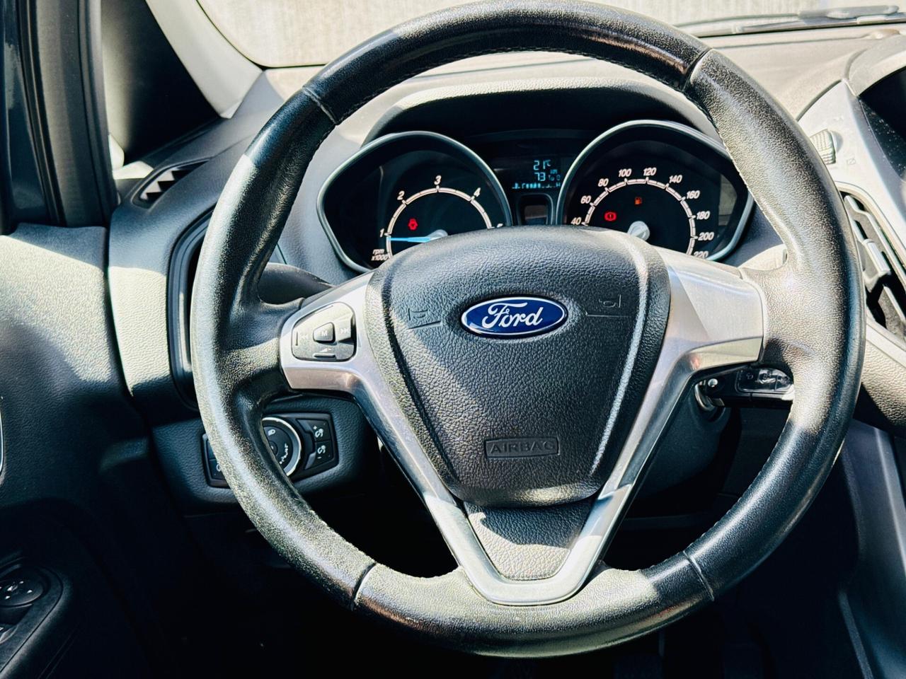 Ford B-Max 1.6 TDCi 95 CV Individual
