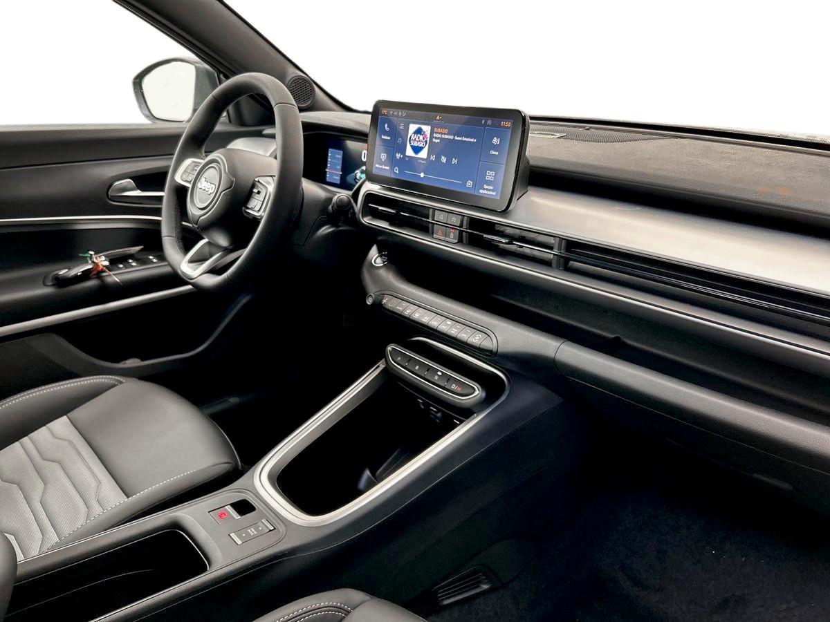 JEEP Avenger 4xe Hybrid 619 Avenger Upland 1.2 145cv 4xe Mhev