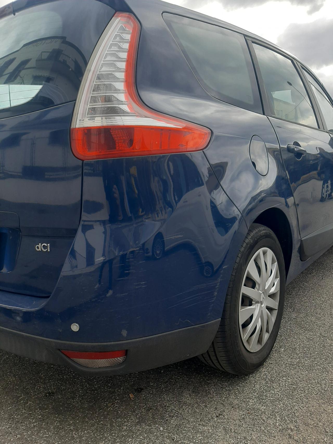 Renault Grand Scenic X-Mod 1.5 dCi 110CV Confort