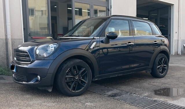 Mini Cooper D Countryman 2.0 Business Automatica