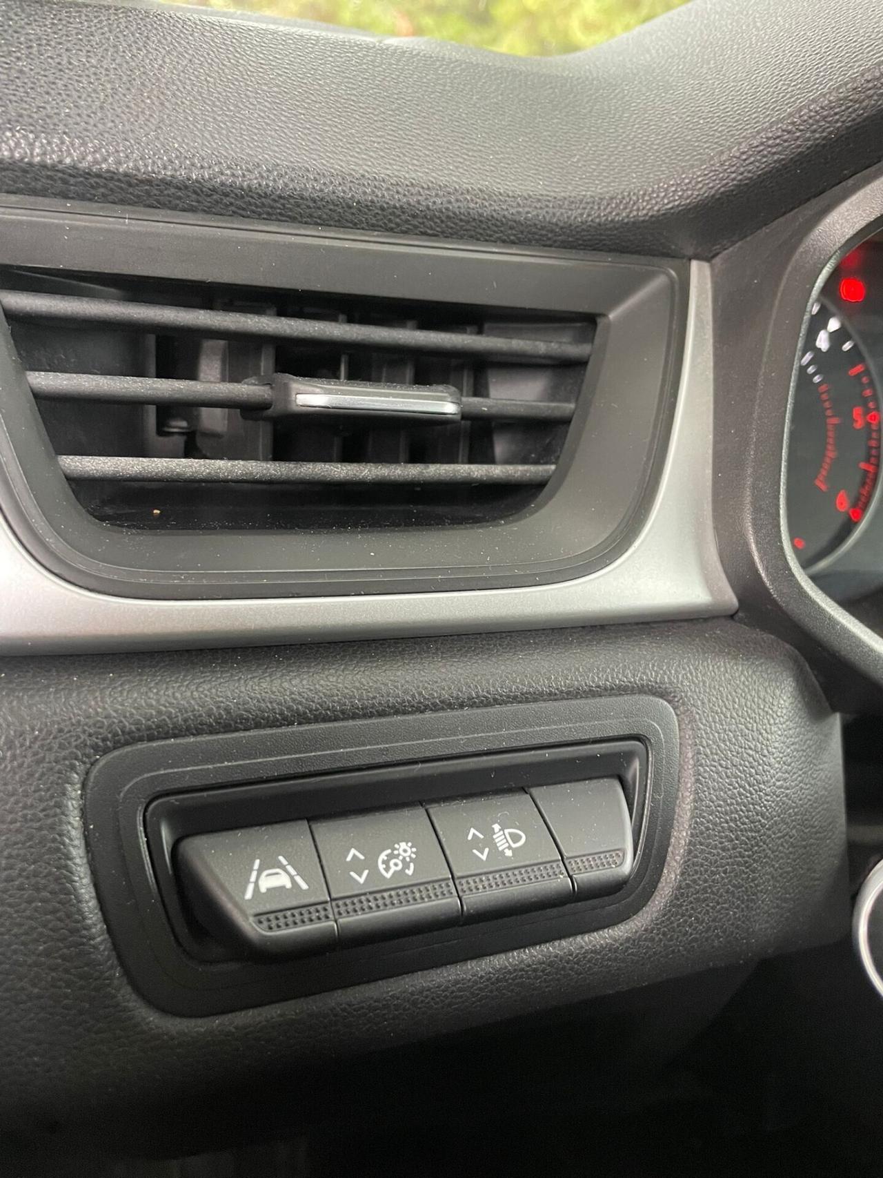 Renault Captur Blue dCi 115 CV EDC Business