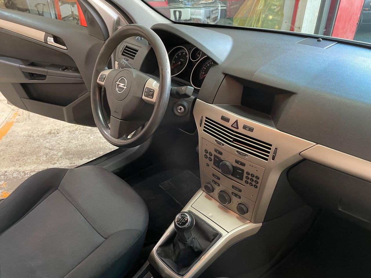 Opel Astra 1.6 16V VVT 5 porte Enjoy UNICO PROPRIETARIO!!!