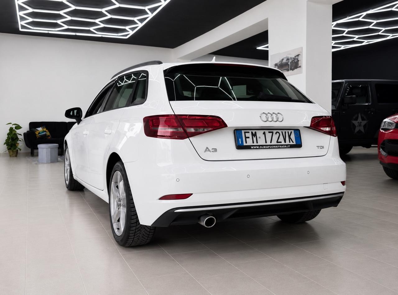 Audi A3 1.6 TDI 116 CV S tronic Sport
