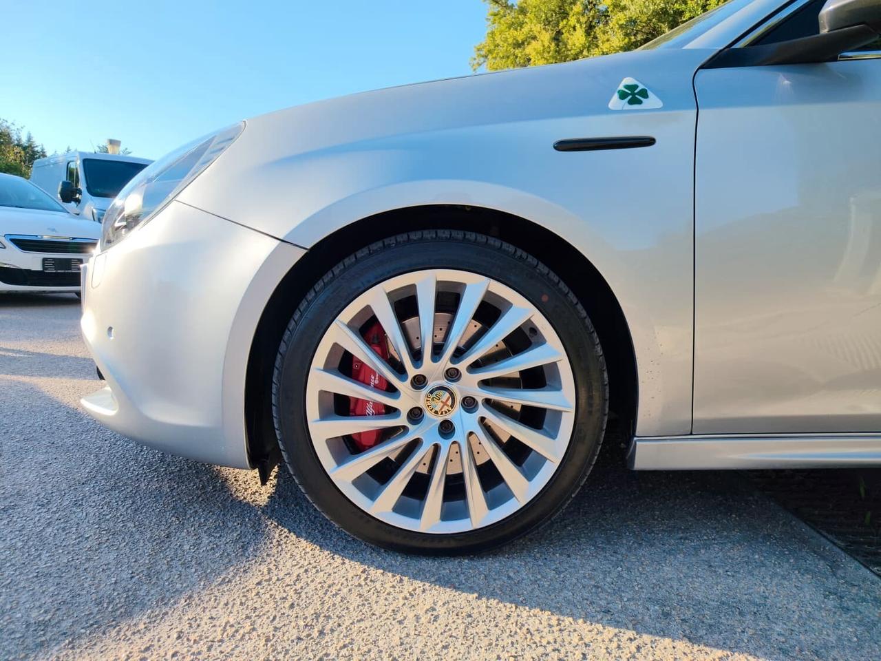 Alfa Romeo Giulietta 1750 Turbo TCT Quadrifoglio Verde