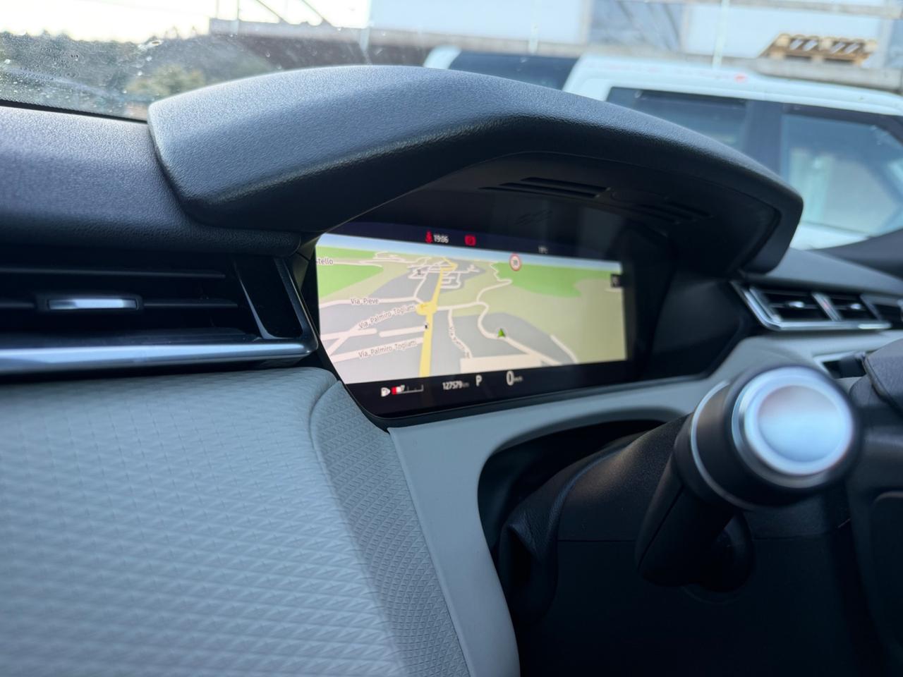 Land Rover Range Velar 2.0D I4 240 CV SE