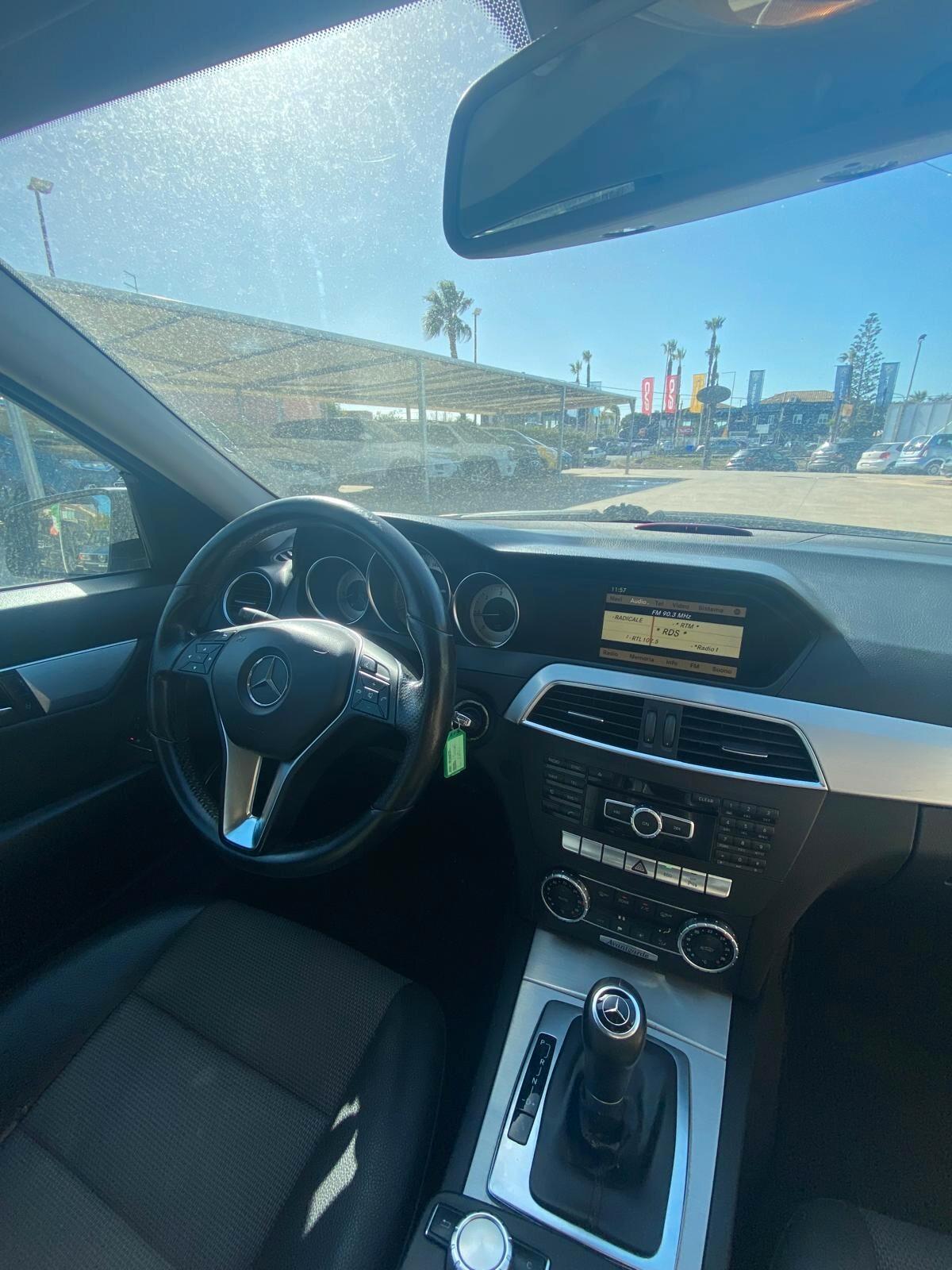 Mercedes-benz C 200 CDI BlueEFFICIENCY Avantgarde