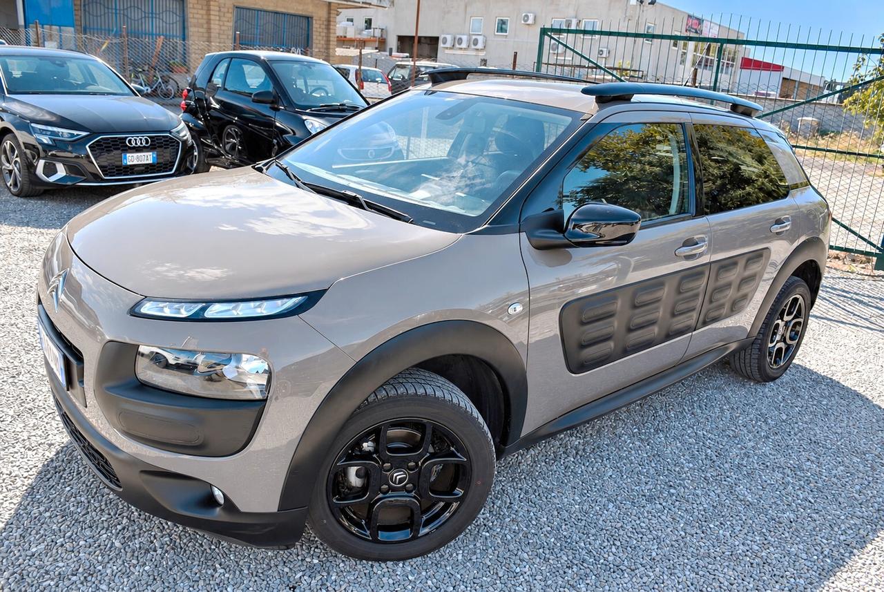 Citroen C4 Cactus AUTOCARRO CON POSTI E IVA DETR. 1.6HDi 100CV Shine TETTO NAVI SENSORI CRUISE