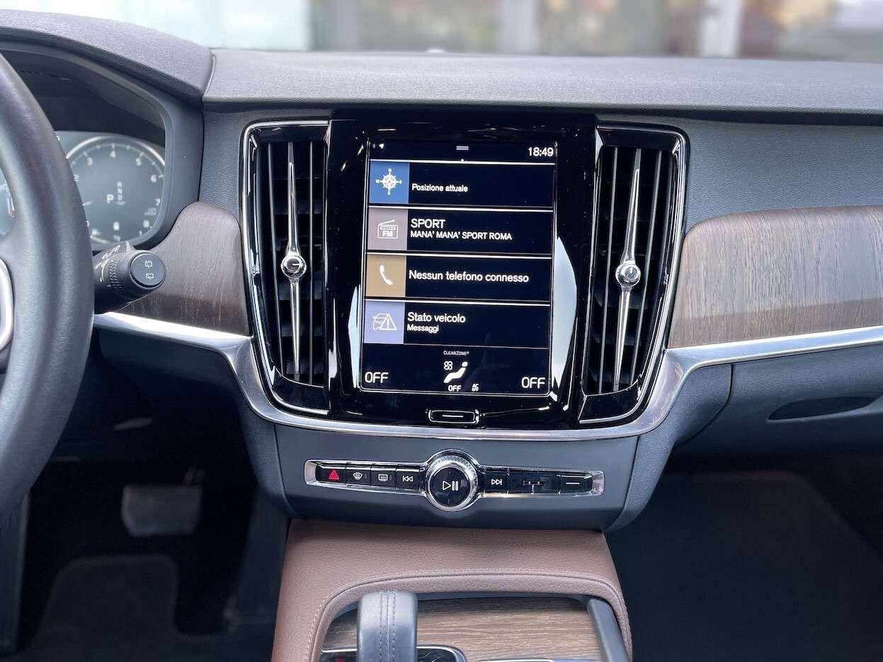 Volvo V90 Cross Country 2.0 Hybrid 250CV E6 AWD Automatica - 2021