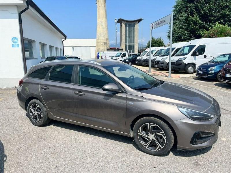 Hyundai i30 Wagon 1.6 CRDi 136 CV iMT 48V Prime