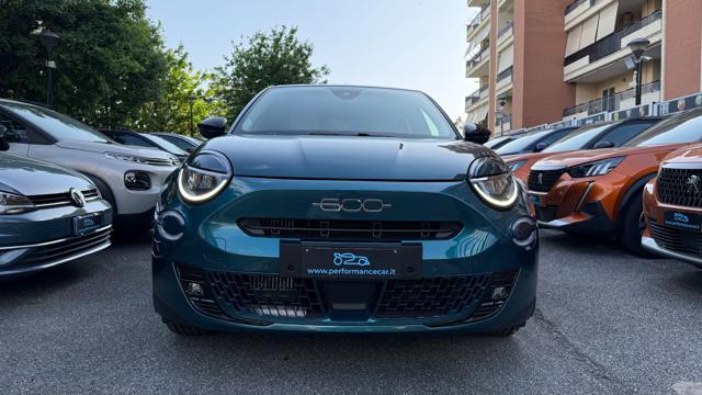 FIAT 600 HYBRID 1.2 110CV DCT MHEV LA PRIMA*24M.G.*CAM360°*