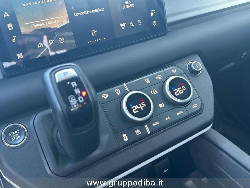Land Rover Defender VII 2020 90 Diesel 90 3.0d i6 mhev SE awd 200cv auto