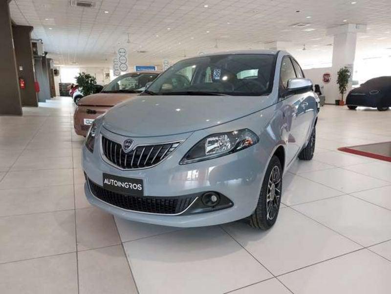 Lancia Ypsilon 1.0 hybrid Alberta Ferretti NUOVA DA IMMATRICOLARE