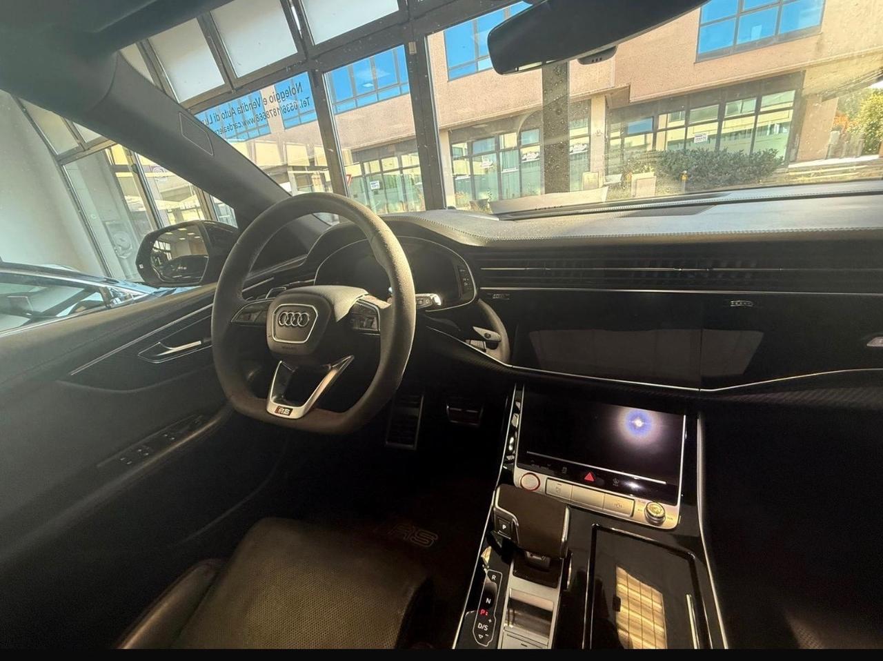 Audi RS Q8 TFSI V8 quattro tiptronic (441 kw)