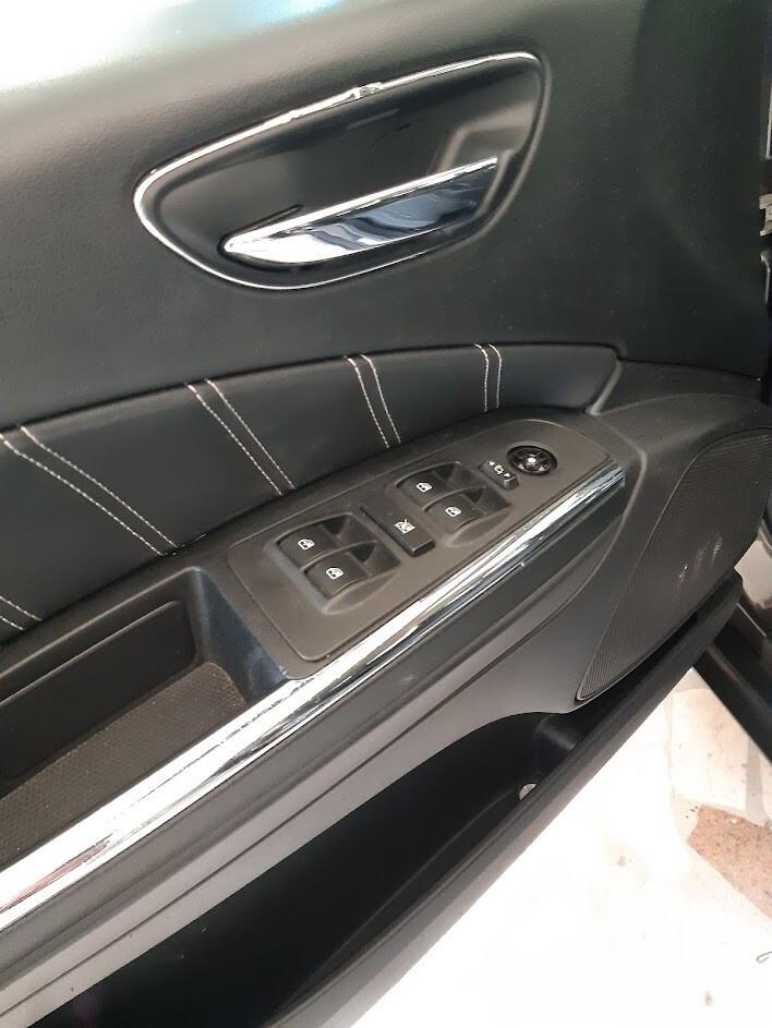 Lancia Delta 1.6 MJT DPF Oro unico proprietario