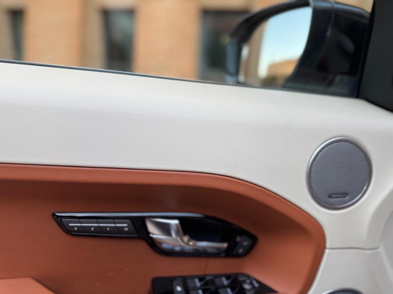 Land Rover Range Evoque 2.2 TD4 5p. Prestige