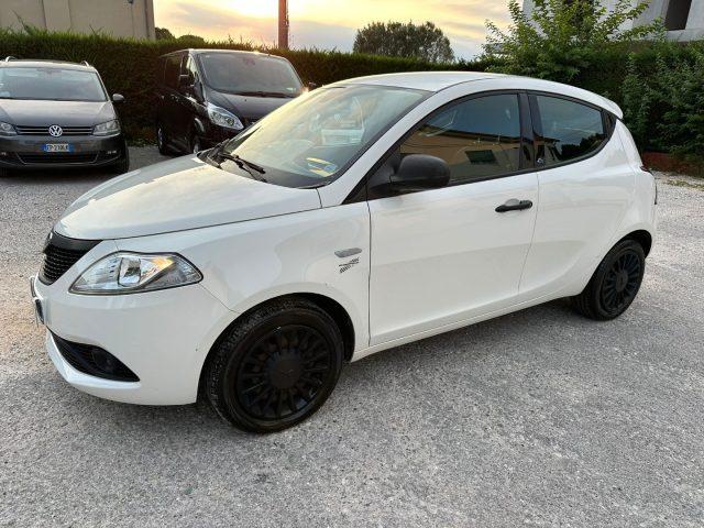 LANCIA Ypsilon 1.2 69 CV GPL Ecochic Elefantino Blu