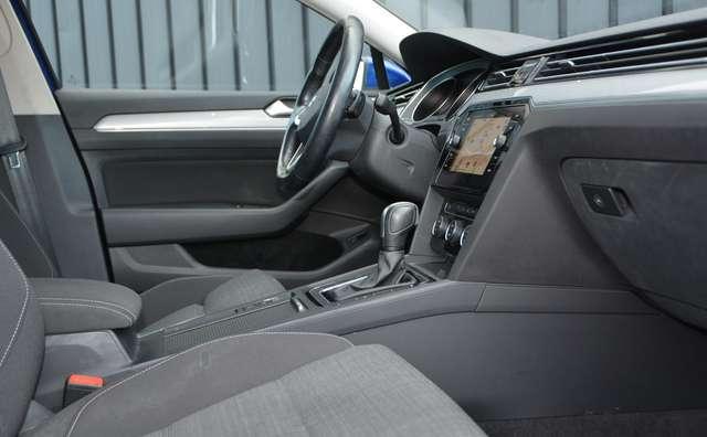 Volkswagen Passat Variant 2.0 tdi R Line 150cv dsg