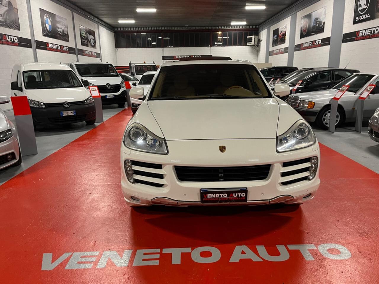 Porsche Cayenne 4.8 S