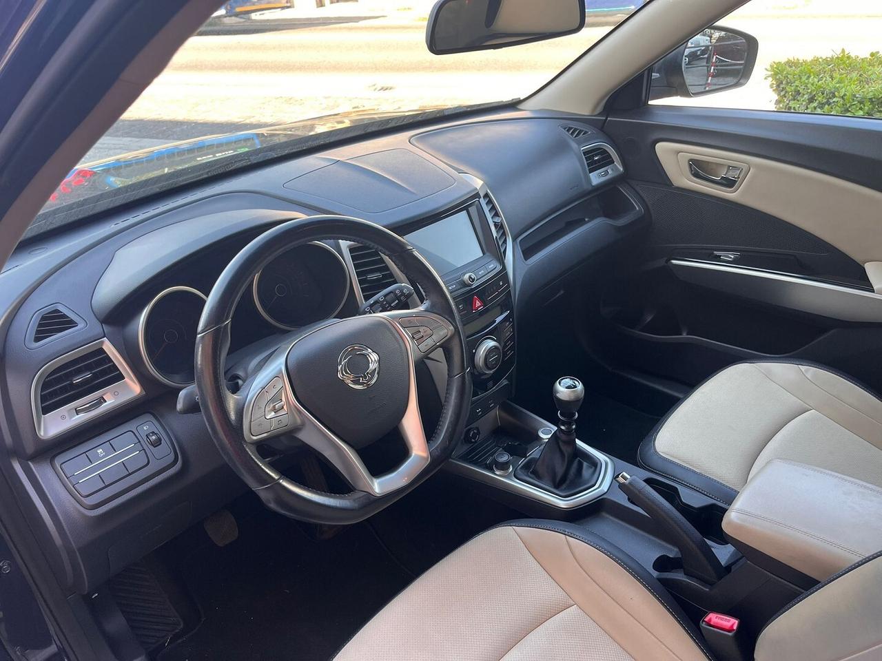 SSANGYONG TIVOLI 1.6D