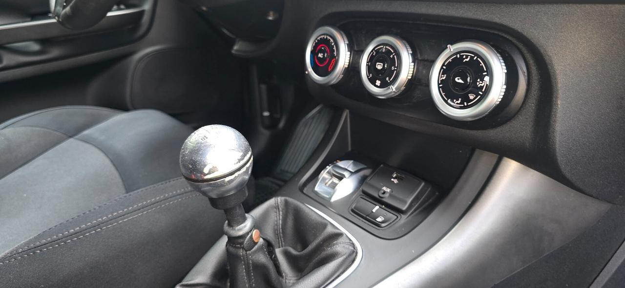Alfa Romeo Giulietta 1.4 Turbo 120 CV GPL Distinctive