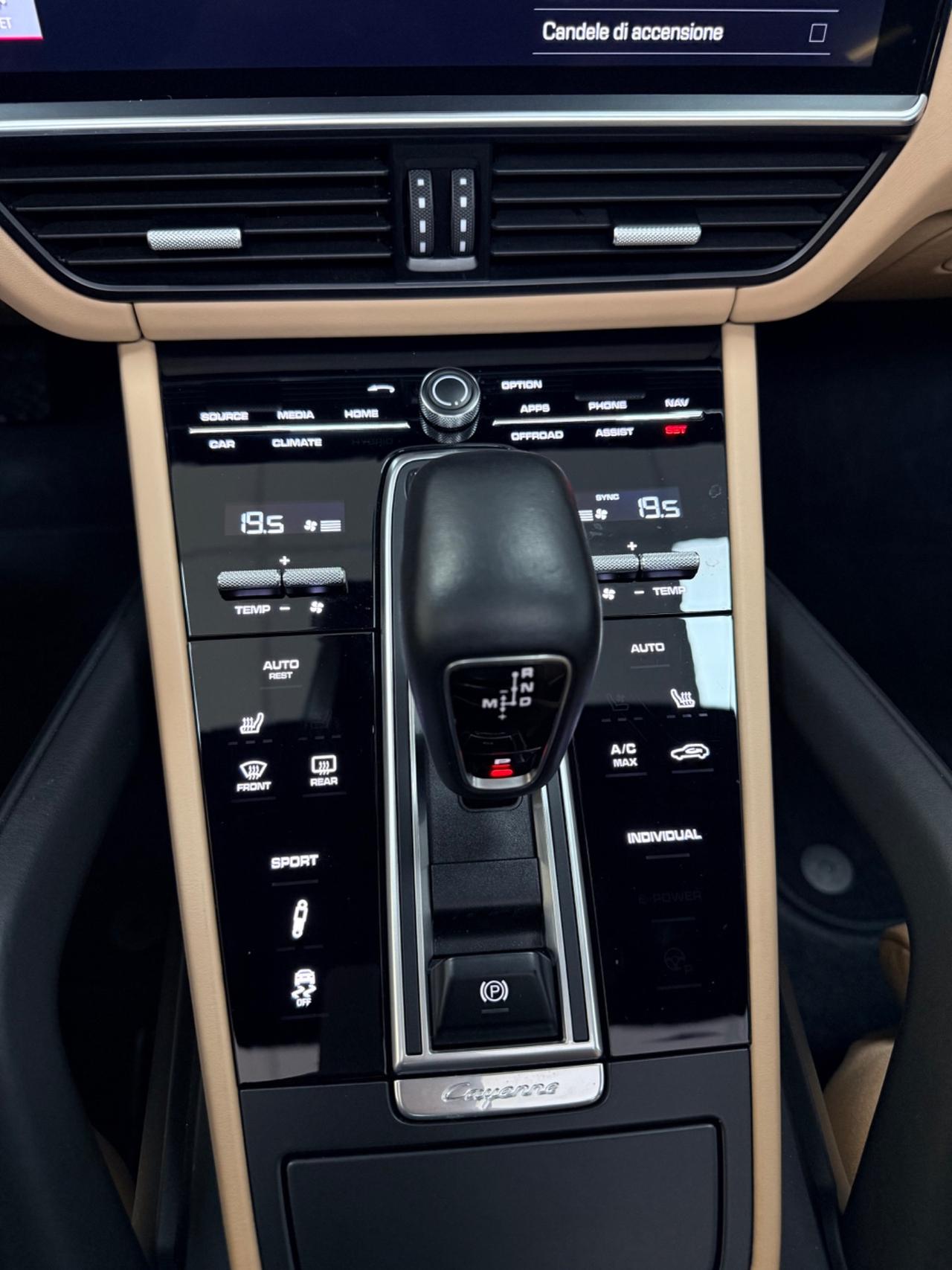 Porsche Cayenne 3.0 V6 340CV 06/2018 TETTO RISCALDABILI ITALIANA