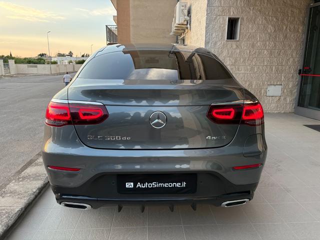 MERCEDES-BENZ GLC 300 de 4Matic Plug-in hybrid Coupé Premium Plus.