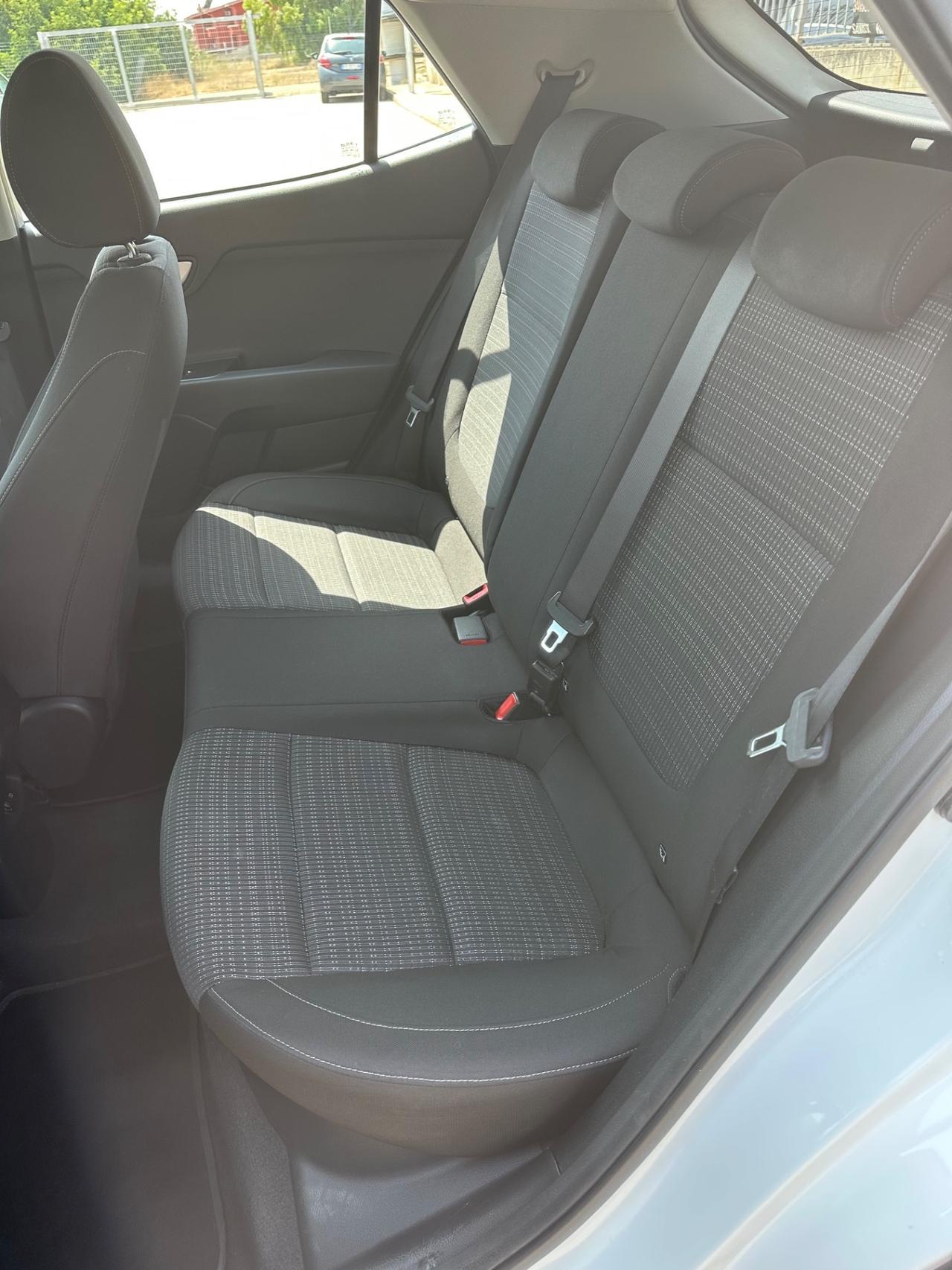 Kia Stonic 1.4 MPI 100 CV Urban