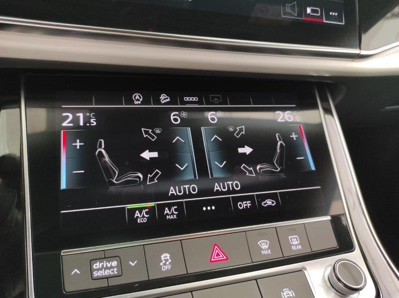 AUDI Q8 - Q8 55 TFSI quattro tiptronic Sport
