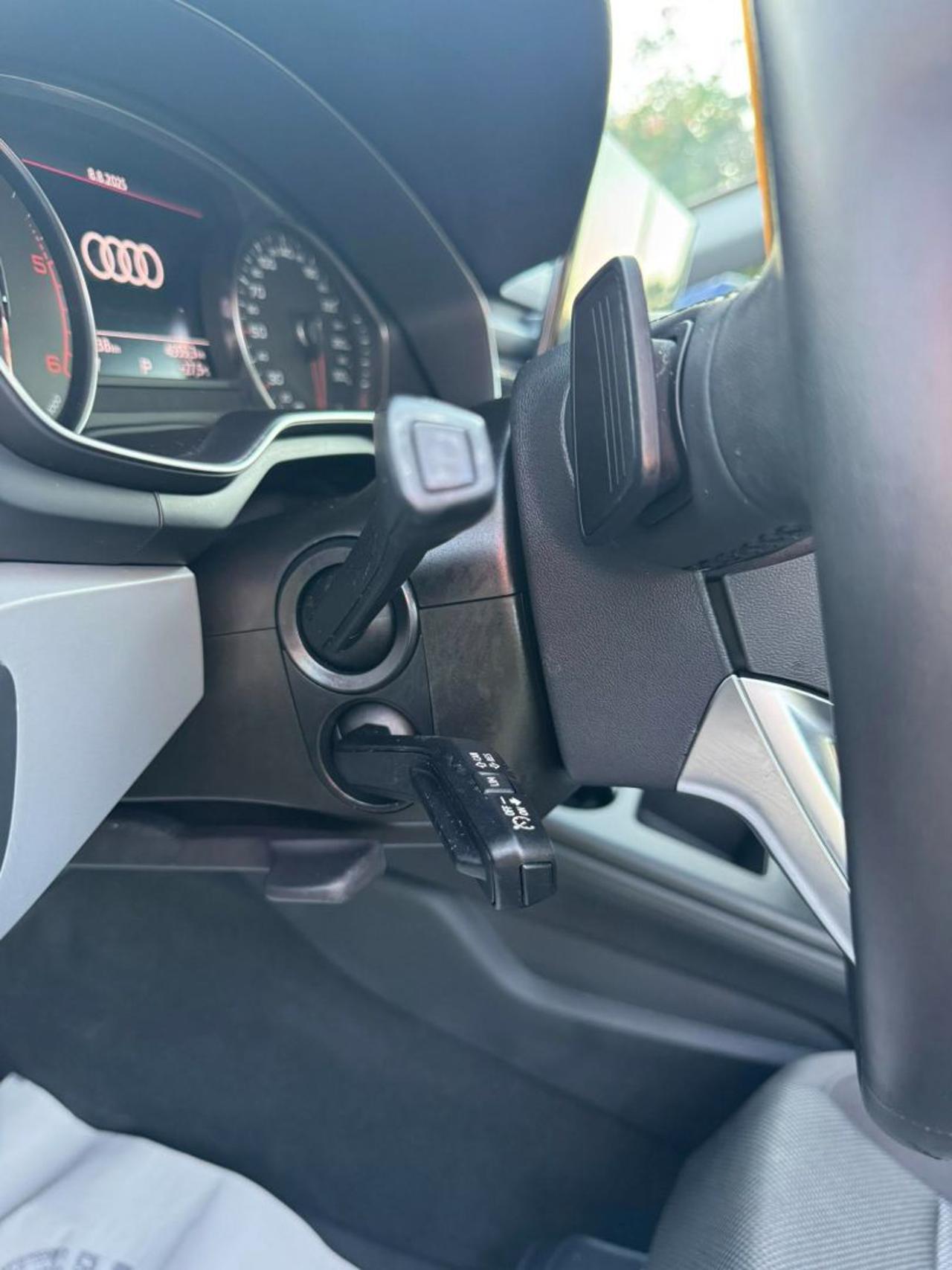 Audi A4 Avant 30 2.0 tdi mhev Business Advanced 136cv s-tronic
