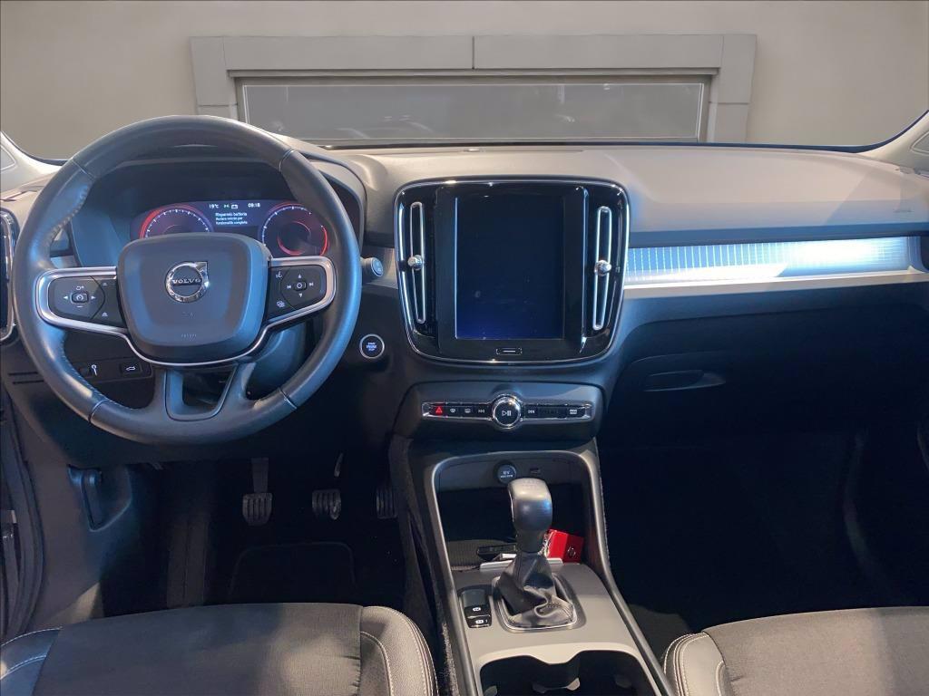 VOLVO XC40 1.5 t3 Momentum 156cv del 2018