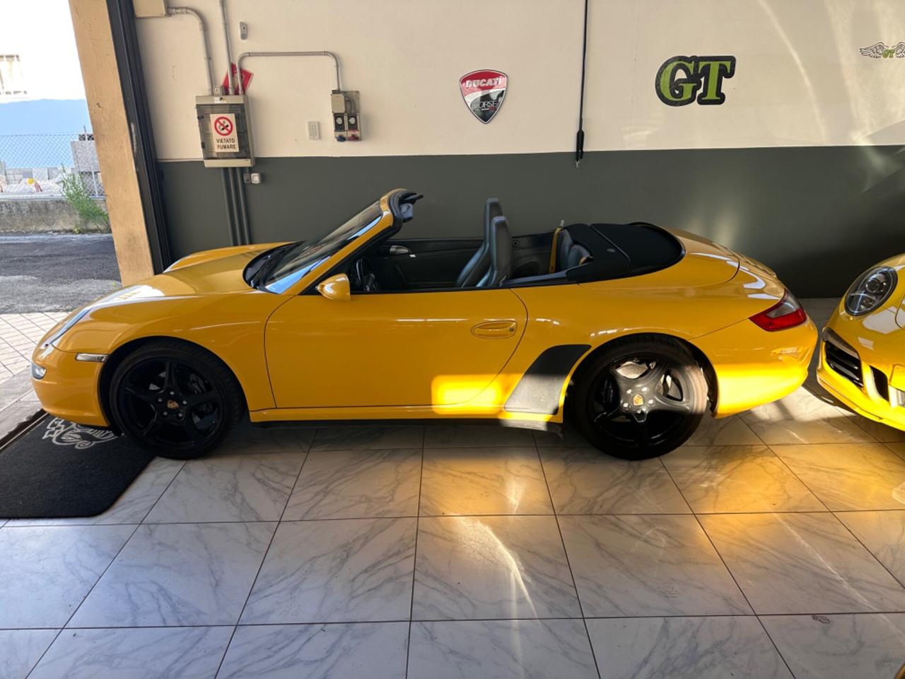 Porsche 911 Carrera 4 cat Cabriolet 997