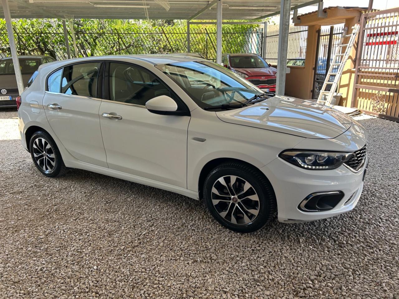 Fiat Tipo 1.6 Mjt S&S 5 porte Lounge