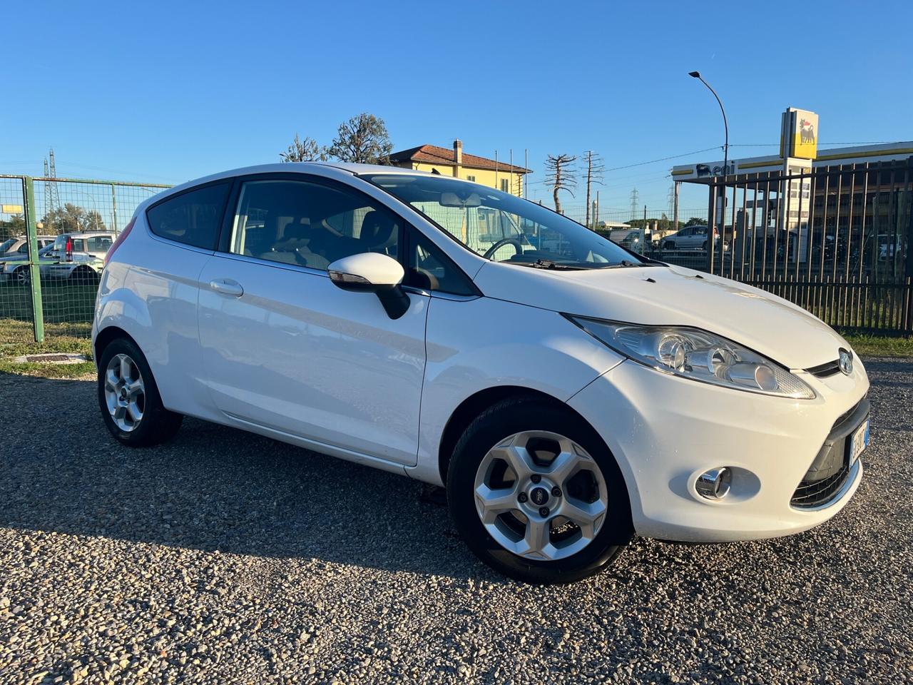 Ford Fiesta 1.4 TDCi 70CV 3 porte Titanium