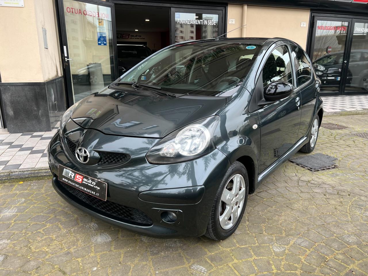 Toyota Aygo 1.0 12V VVT-i 5 porte