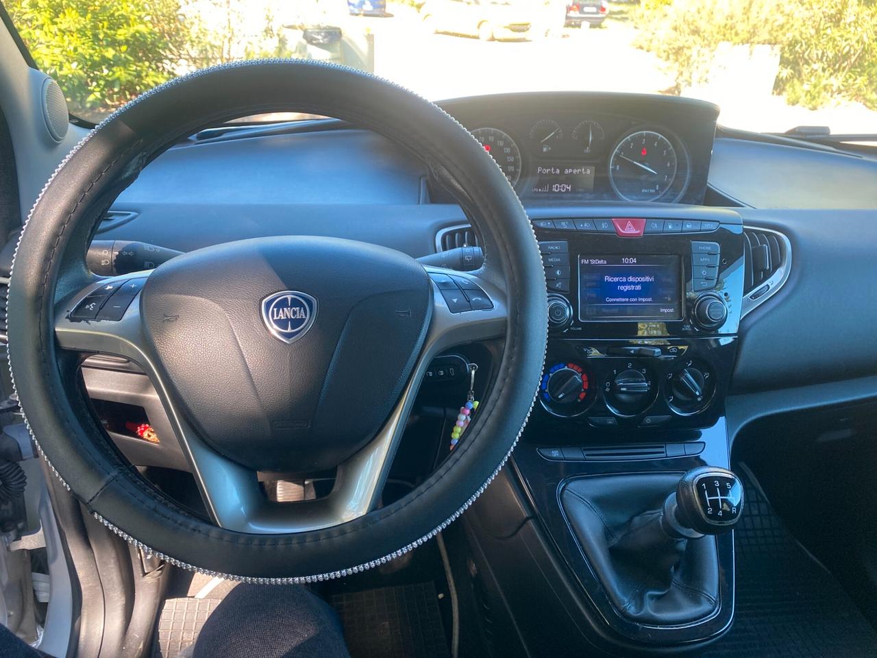 Lancia Ypsilon 1.2 69 CV 5 porte GPL Ecochic Platinum